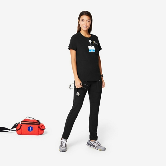 ⛑Figs Black Zaria (M)⛑ - Picture 2 of 9